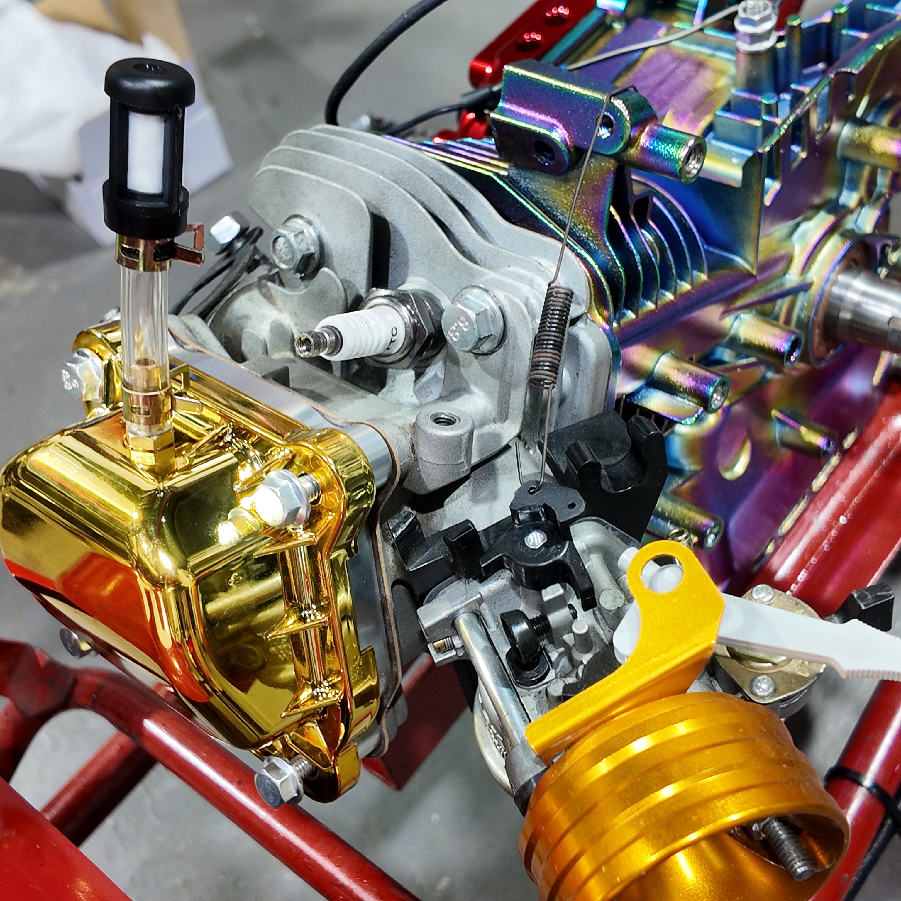 Valve Cover Gold With Billet Valve Cover Spacer Silver For Predator Non-Hemi 212cc Engine For Coleman BT200X CT200U Go Kart For Honda GX160 GX200 Engine Go Kart Parts