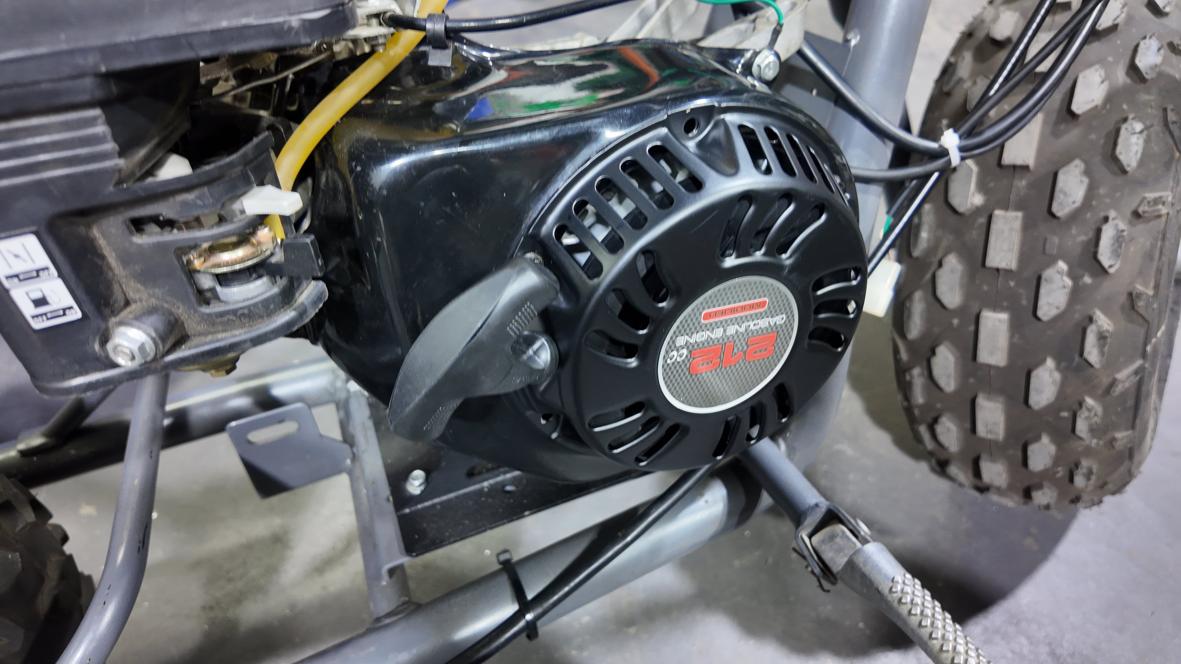 Upgrade Pull Start Recoil Starter Assembly fit for Predator 212cc 196cc Engines for Coleman CT200U Minibikes, Go Karts