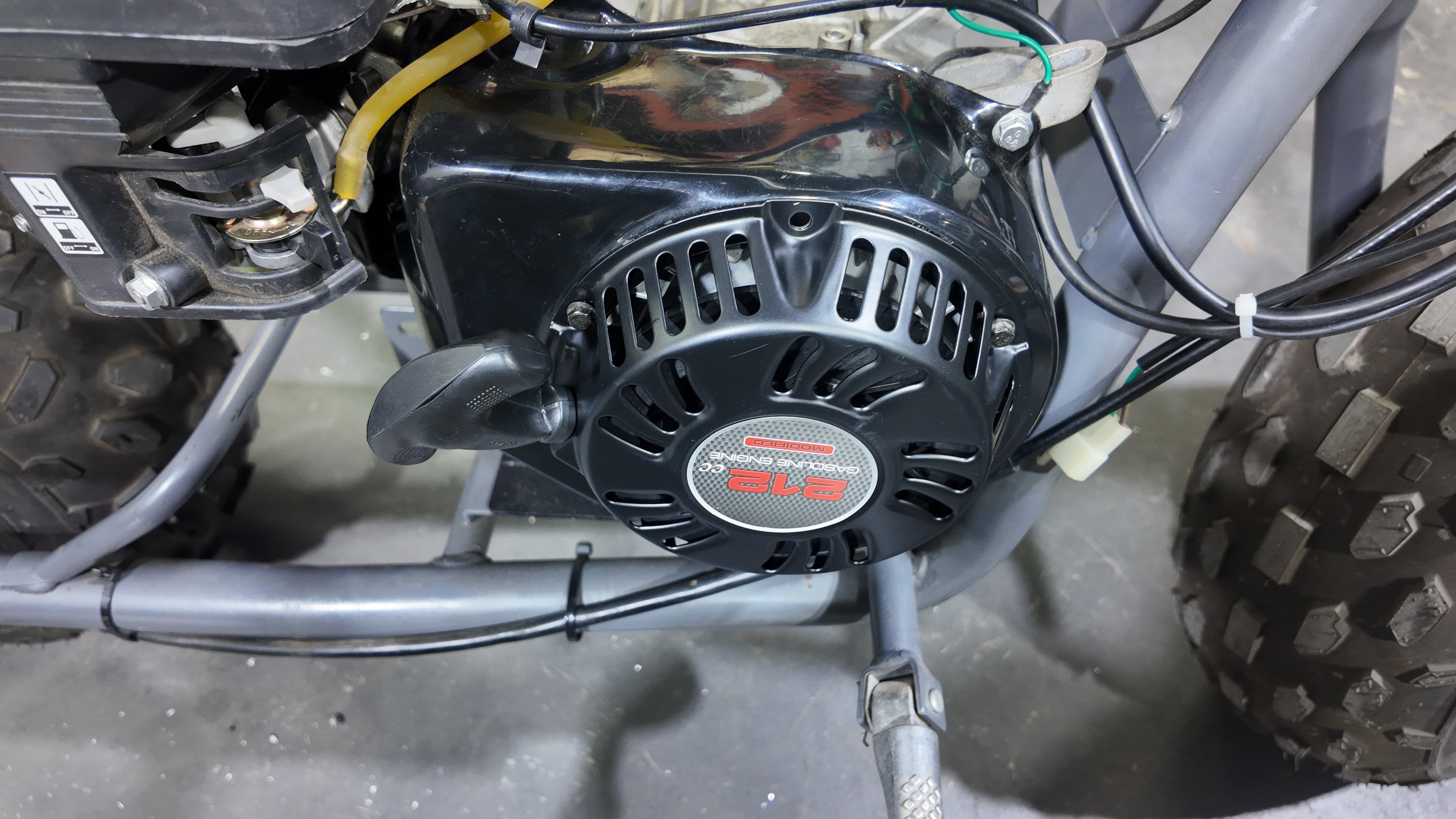 Upgrade Pull Start Recoil Starter Assembly fit for Predator 212cc 196cc Engines for Coleman CT200U Minibikes, Go Karts