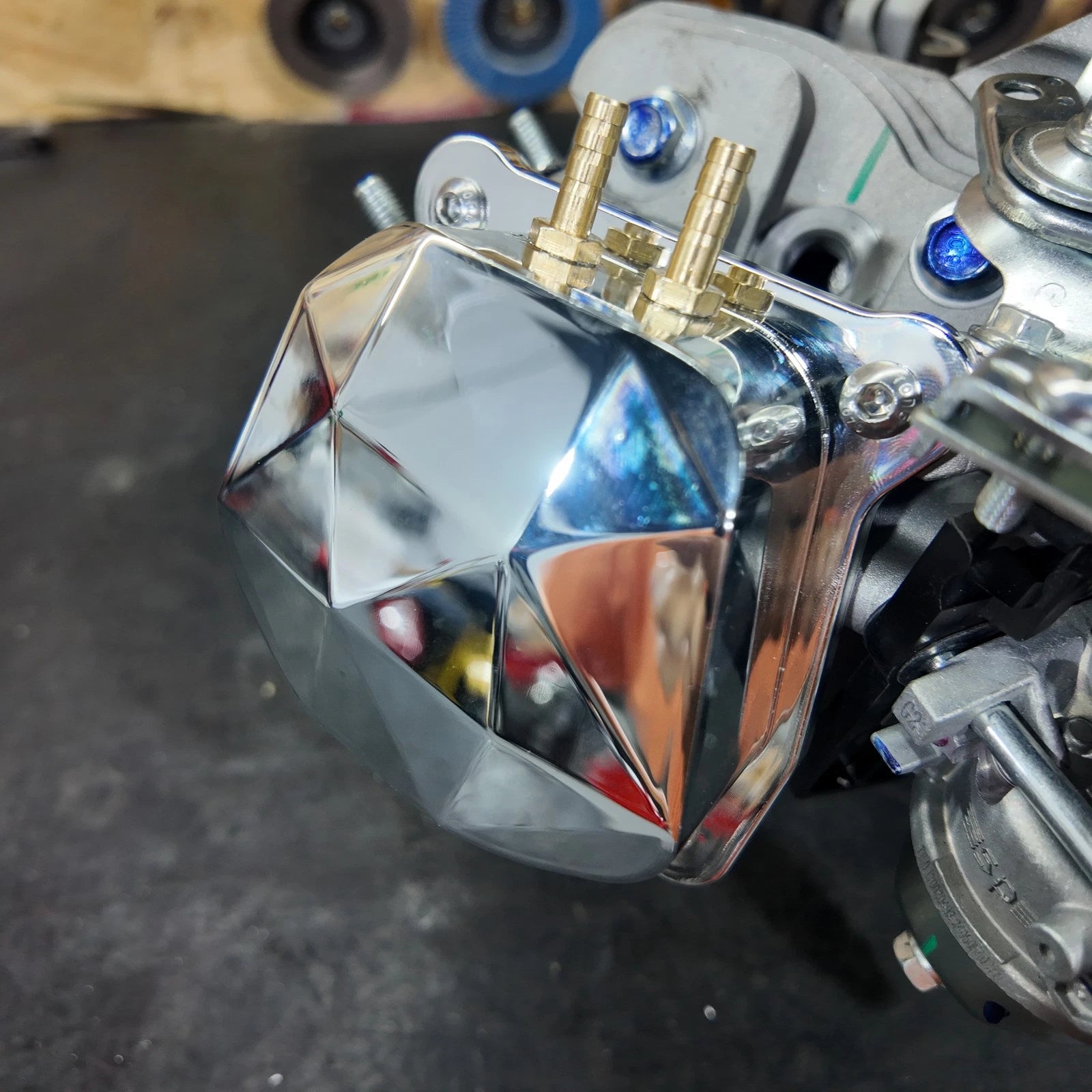 Diamond Shaped Valve Cover Fit GX200 Clone Predator 212cc Non-Hemi 224cc engine